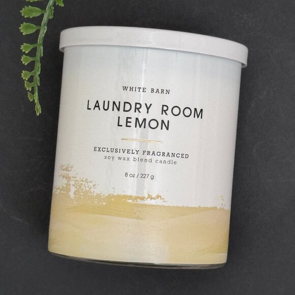 BBW Laundry Room Lemon White Barn Bath & Body Works Single Wick Candle - Picture 4 of 10